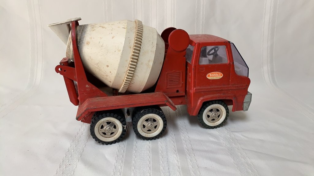 Property photo 12 - TIMED ONLINE ONLY PERSONAL PROPERTY AUCTION IN ALLEN COUNTY, INDIANA