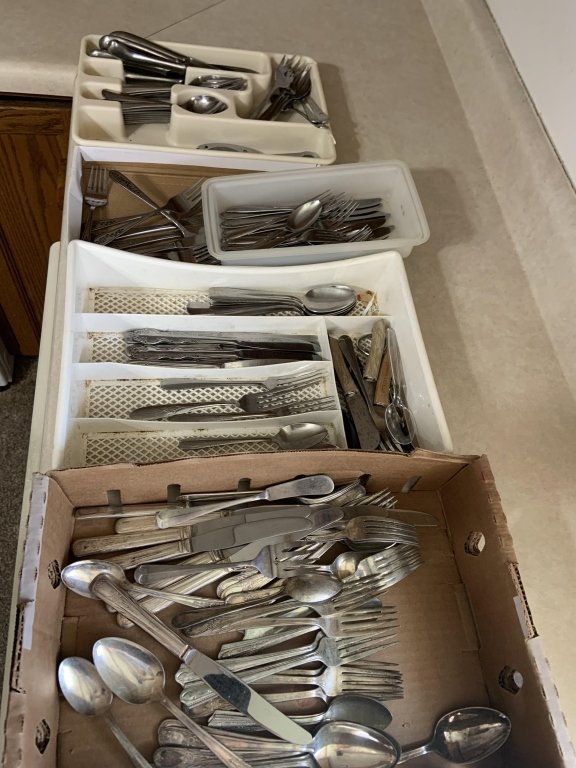 Property photo 89 - TIMED ONLINE ONLY PERSONAL PROPERTY AUCTION IN ALLEN COUNTY, INDIANA