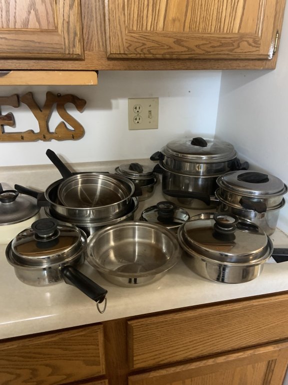 Property photo 92 - TIMED ONLINE ONLY PERSONAL PROPERTY AUCTION IN ALLEN COUNTY, INDIANA