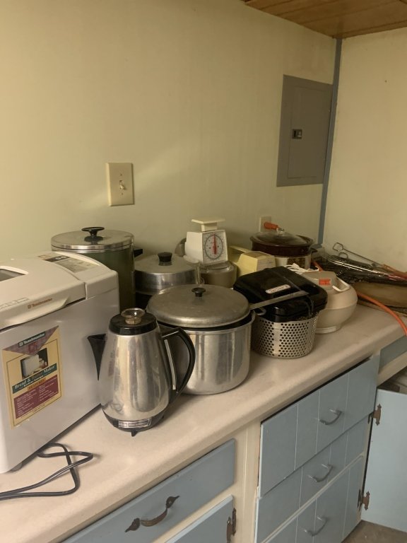 Property photo 186 - TIMED ONLINE ONLY PERSONAL PROPERTY AUCTION IN ALLEN COUNTY, INDIANA