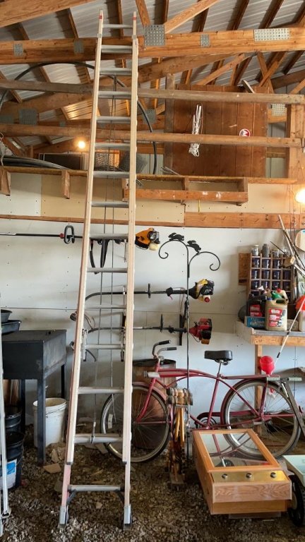 Property photo 223 - TIMED ONLINE ONLY PERSONAL PROPERTY AUCTION IN ALLEN COUNTY, INDIANA