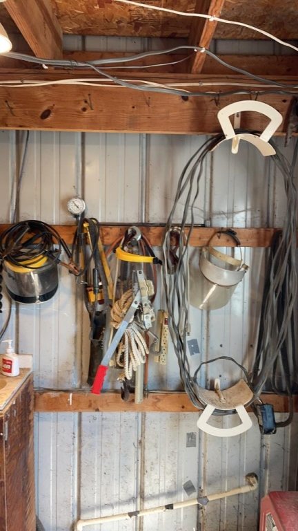 Property photo 368 - TIMED ONLINE ONLY PERSONAL PROPERTY AUCTION IN ALLEN COUNTY, INDIANA