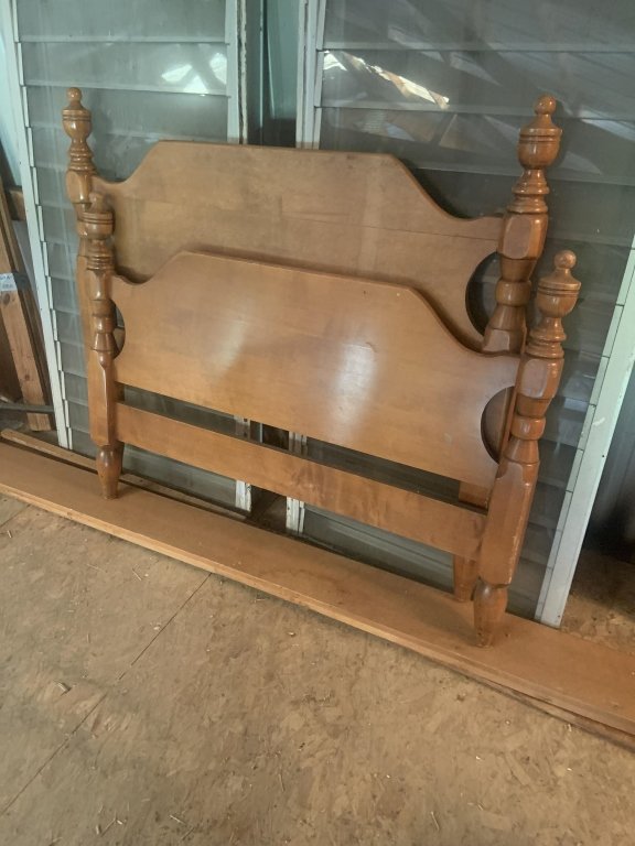 Property photo 424 - TIMED ONLINE ONLY PERSONAL PROPERTY AUCTION IN ALLEN COUNTY, INDIANA