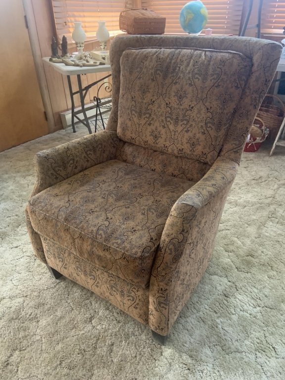 Property photo 386 - TIMED ONLINE ONLY PERSONAL PROPERTY AUCTION IN ALLEN COUNTY, INDIANA
