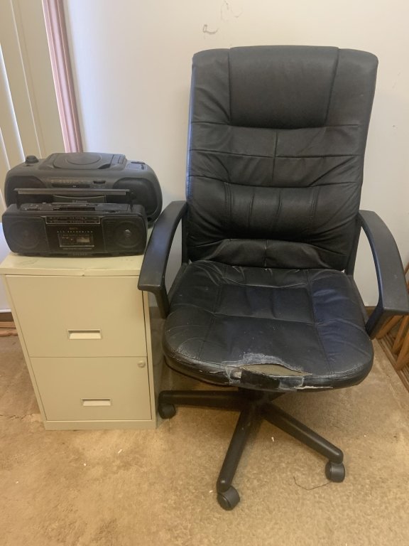 Property photo 408 - TIMED ONLINE ONLY PERSONAL PROPERTY AUCTION IN ALLEN COUNTY, INDIANA