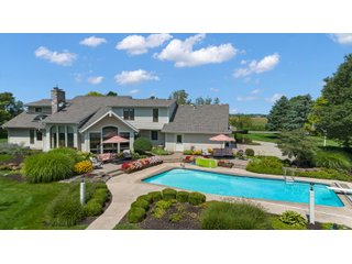 Property photo 6 - EXECUTIVE ESTATE AUCTION IN ALLEN COUNTY, INDIANA