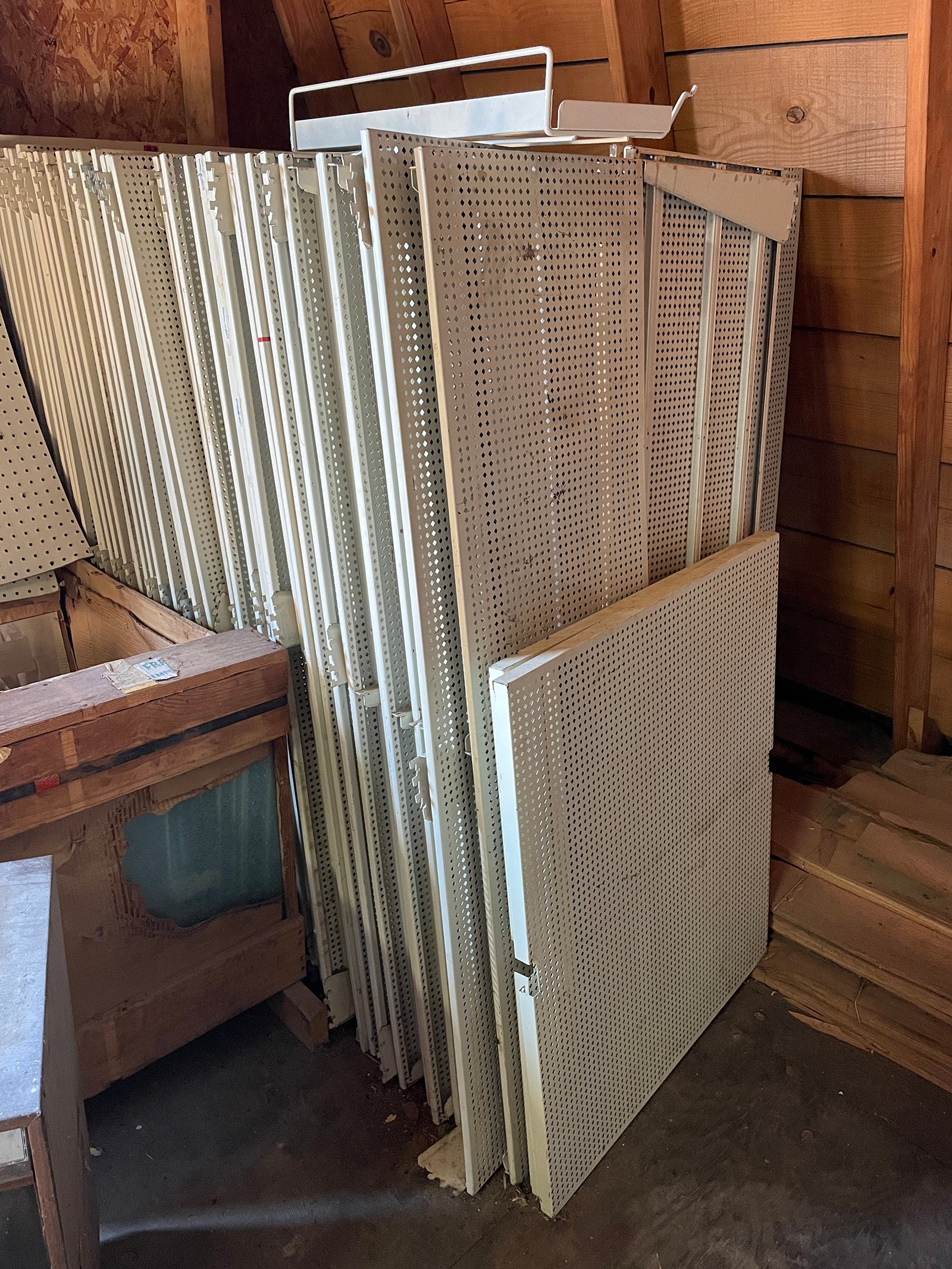 Property photo 40 - PERSONAL PROPERTY AUCTION IN ALLEN COUNTY, INDIANA