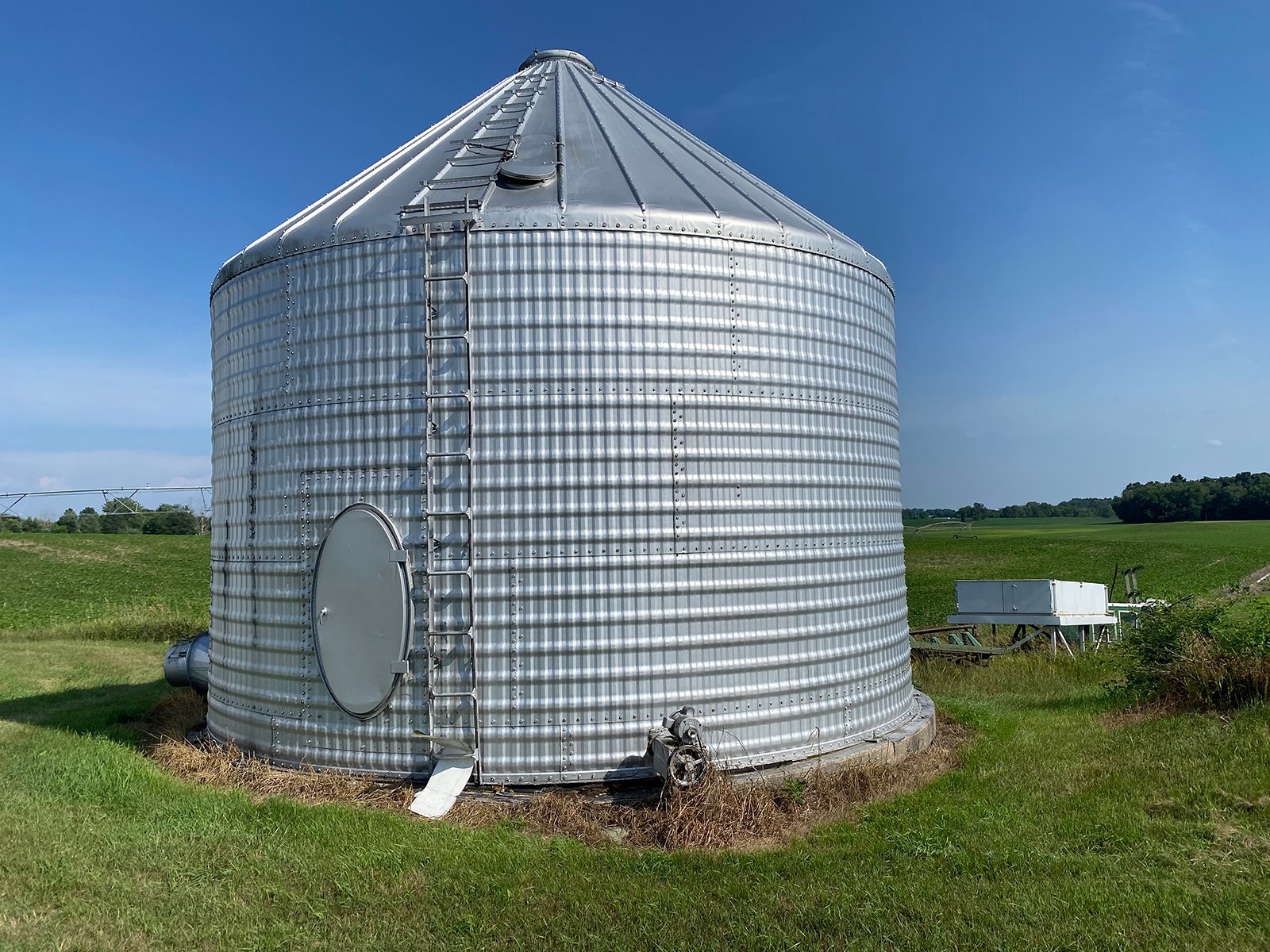 Property photo 1 - AUGUST CONSIGNMENT TIMED ONLINE EQUIPMENT AUCTION