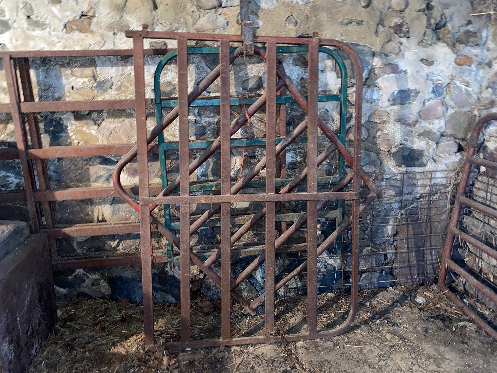 Property photo 35 - TIMED ONLINE ONLY PERSONAL PROPERTY AUCTION IN NOBLE COUNTY, INDIANA
