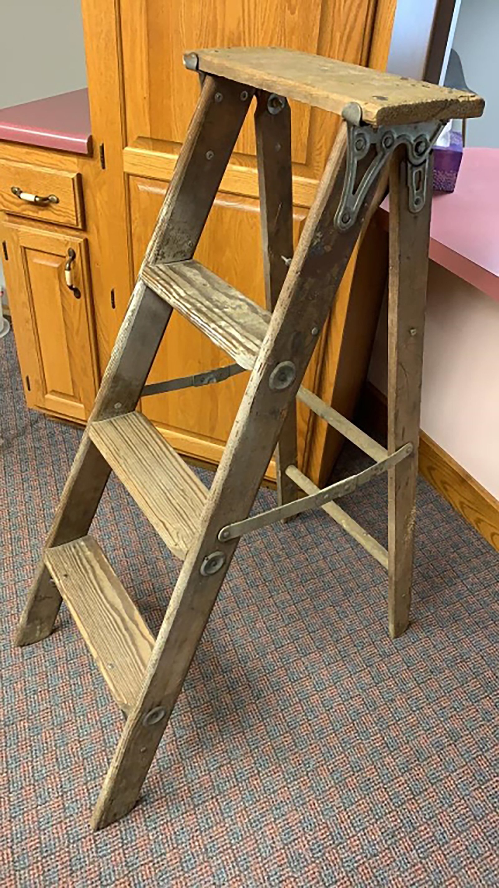 Property photo 70 - TIMED ONLINE ONLY PERSONAL PROPERTY AUCTION IN ALLEN COUNTY, INDIANA