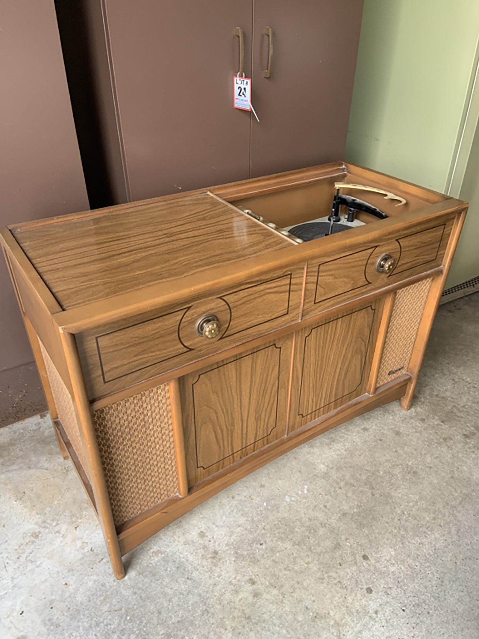 Property photo 166 - TIMED ONLINE ONLY PERSONAL PROPERTY AUCTION IN ALLEN COUNTY, INDIANA