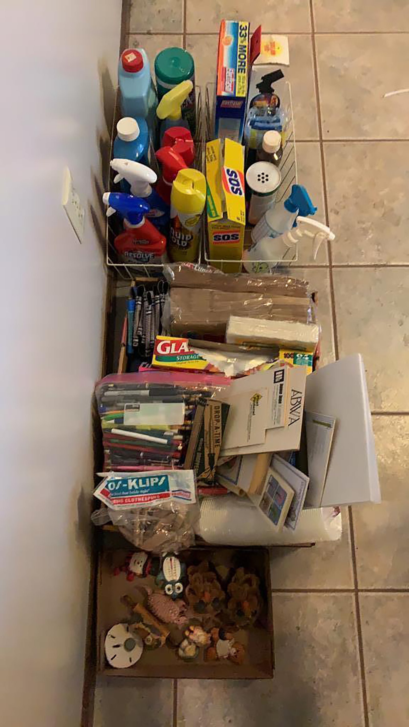 Property photo 402 - TIMED ONLINE ONLY PERSONAL PROPERTY AUCTION IN ALLEN COUNTY, INDIANA