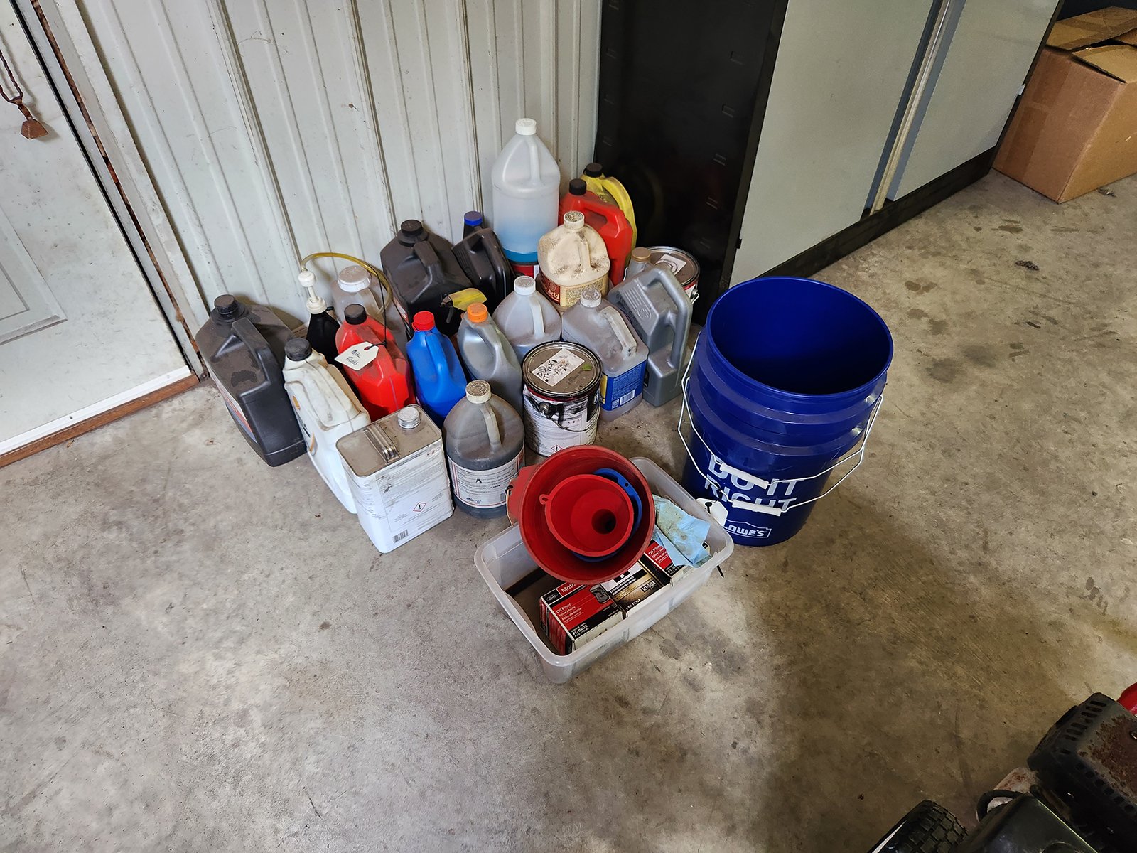Property photo 9 - TIMED ONLINE ONLY PERSONAL PROPERTY AUCTION IN KOSCIUSKO COUNTY, INDIANA