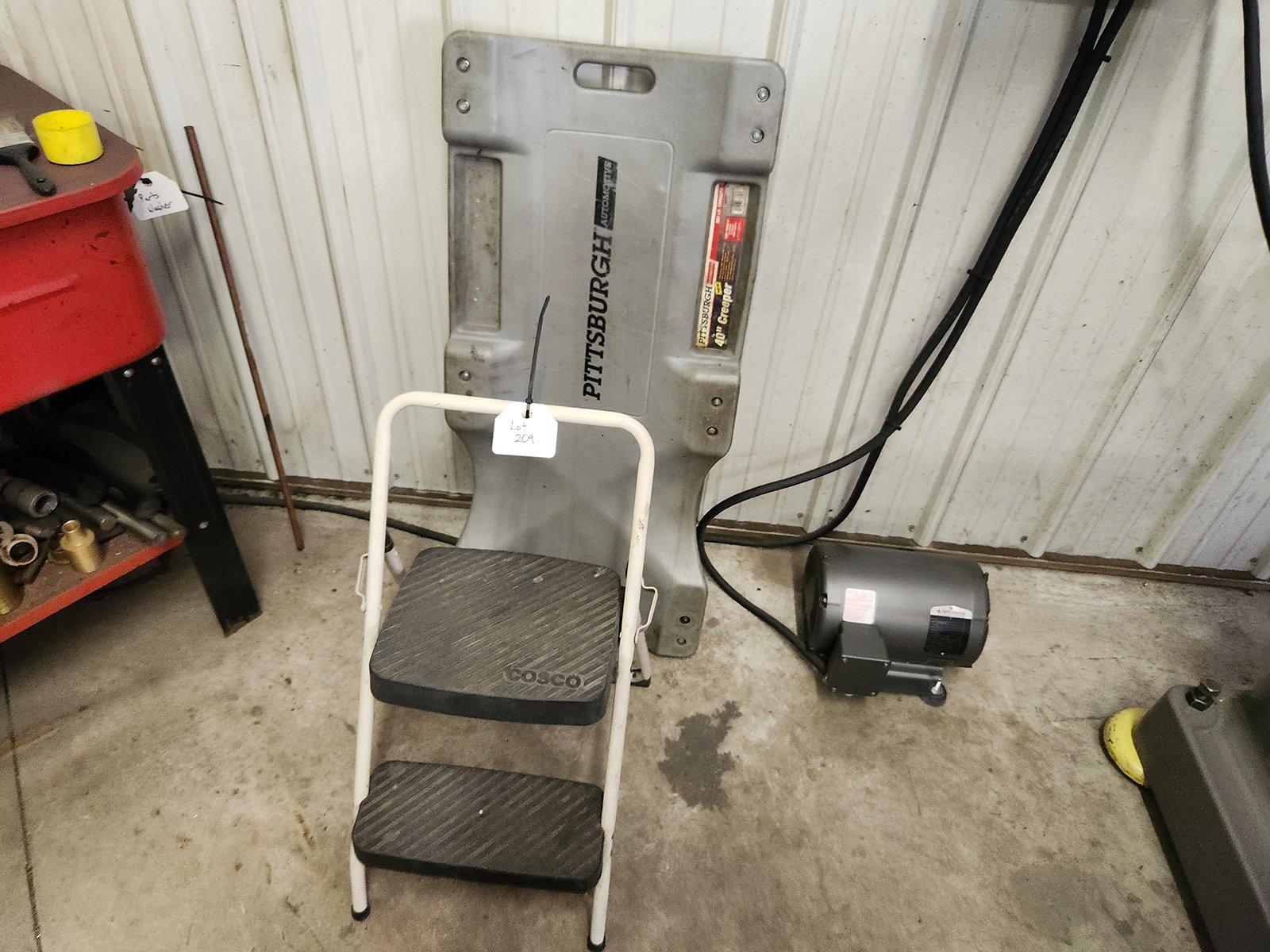 Property photo 69 - TIMED ONLINE ONLY PERSONAL PROPERTY AUCTION IN KOSCIUSKO COUNTY, INDIANA