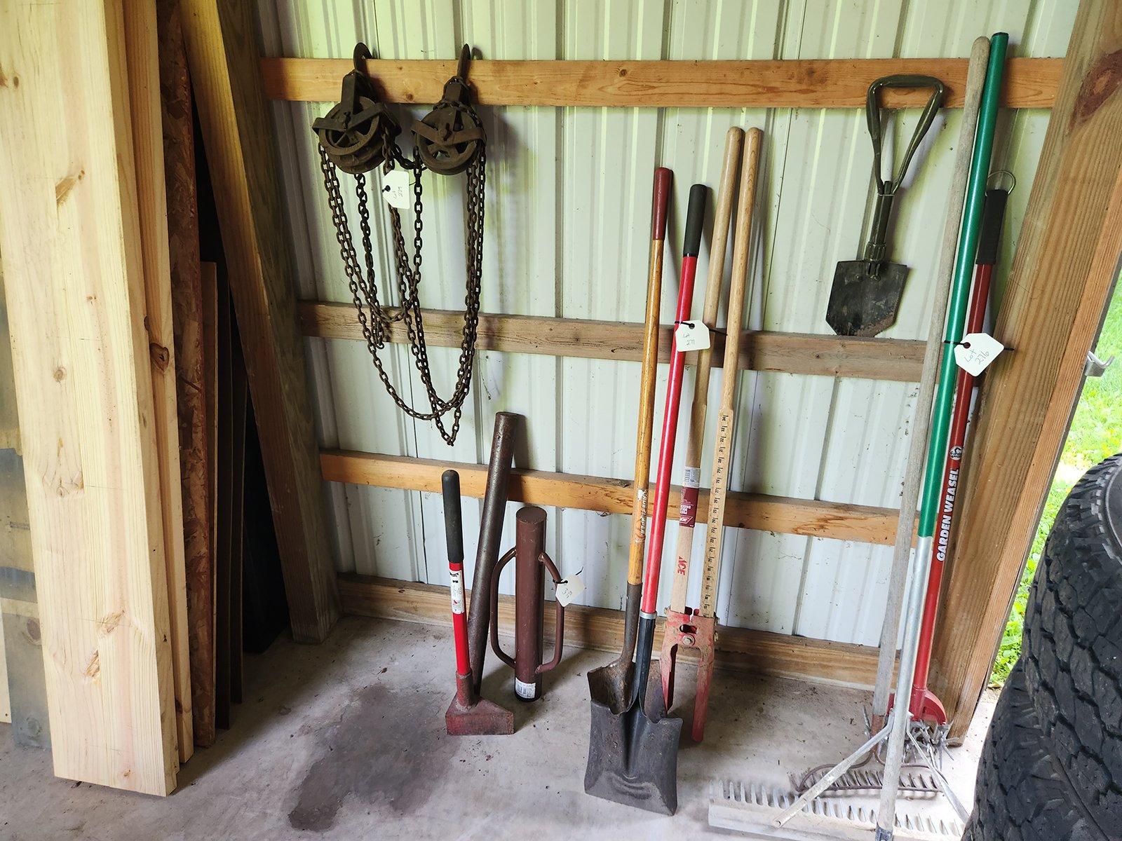 Property photo 81 - TIMED ONLINE ONLY PERSONAL PROPERTY AUCTION IN KOSCIUSKO COUNTY, INDIANA