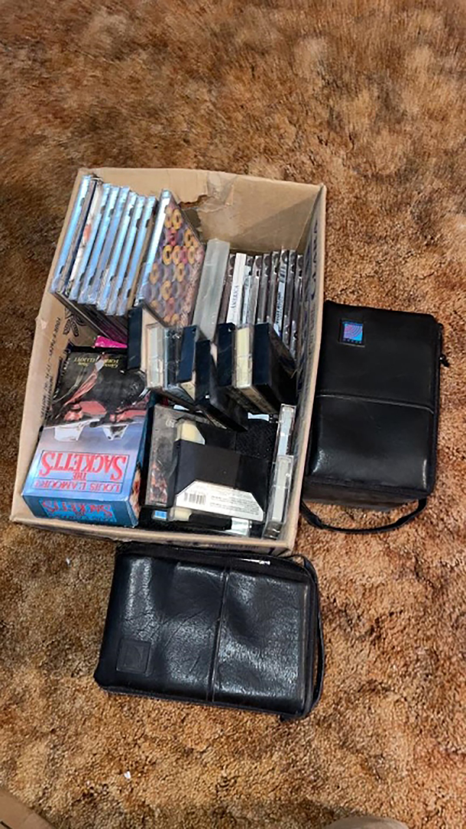 Property photo 201 - TIMED ONLINE ONLY PERSONAL PROPERTY AUCTION IN ALLEN COUNTY, INDIANA
