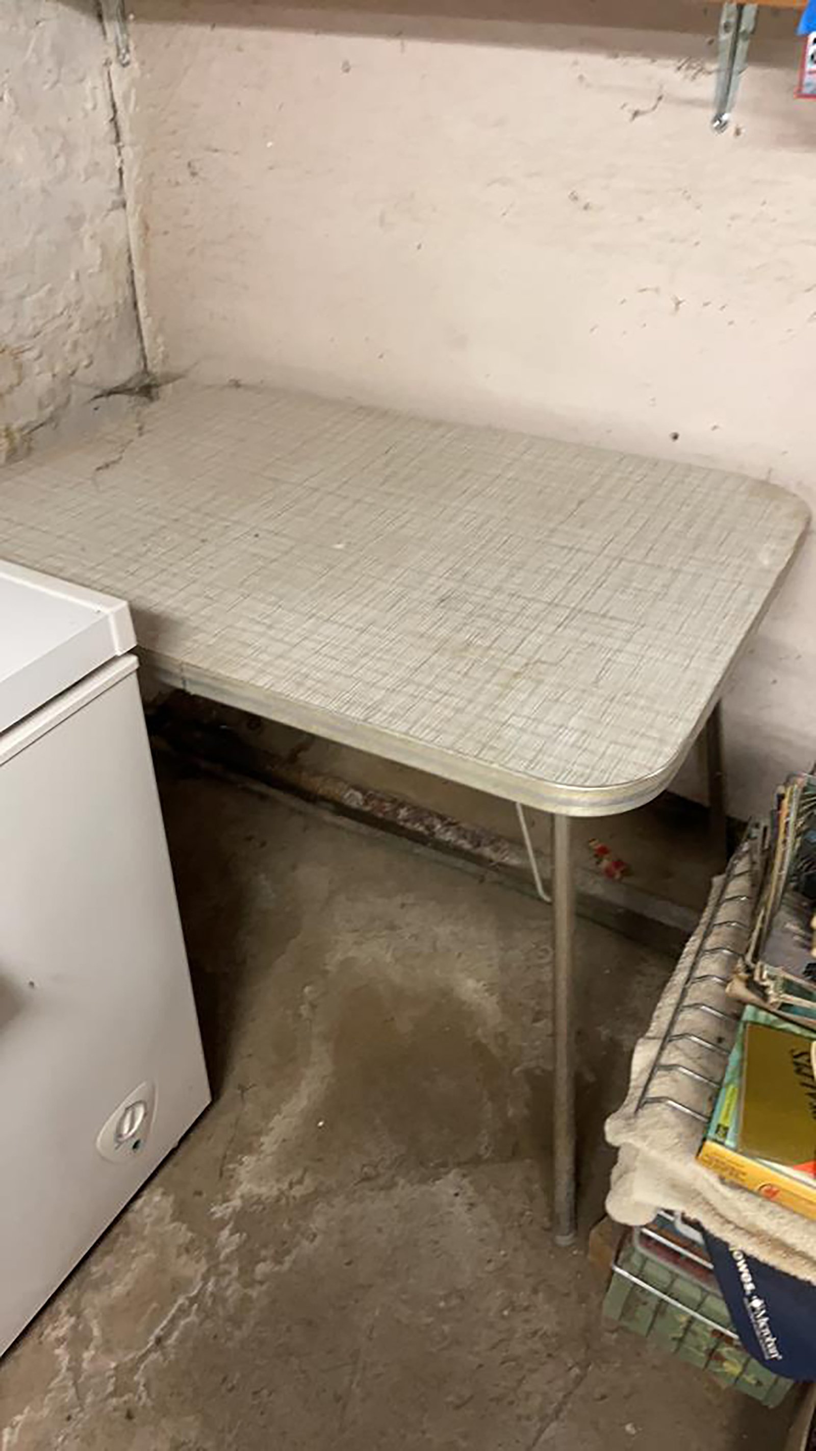 Property photo 314 - TIMED ONLINE ONLY PERSONAL PROPERTY AUCTION IN ALLEN COUNTY, INDIANA