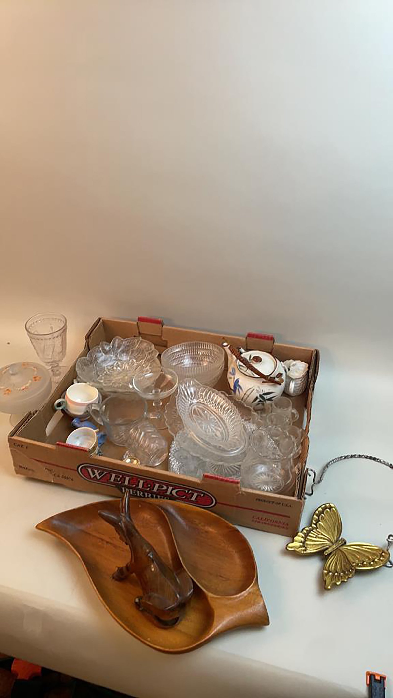 Property photo 320 - TIMED ONLINE ONLY PERSONAL PROPERTY AUCTION IN ALLEN COUNTY, INDIANA