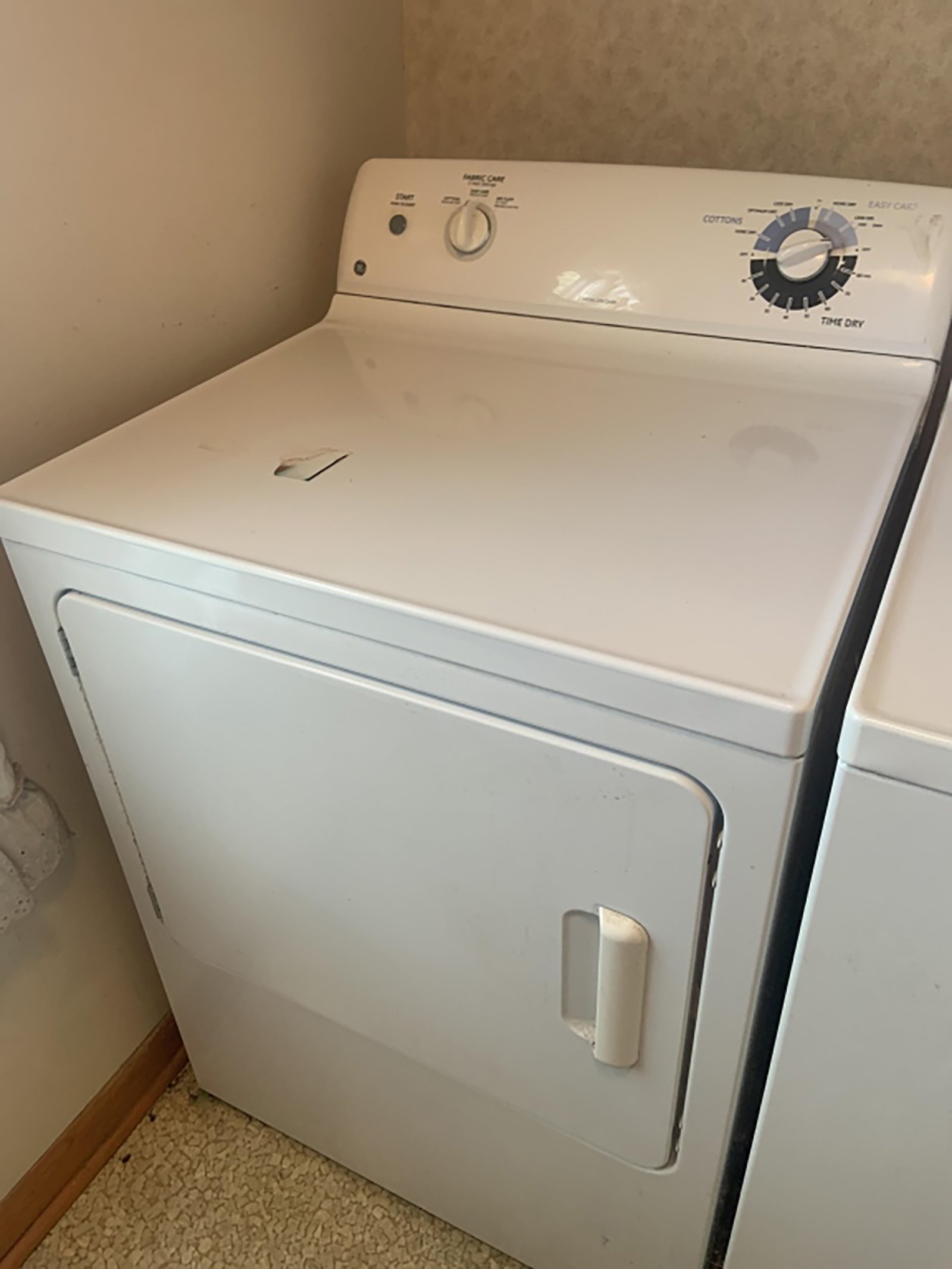 Property photo 353 - TIMED ONLINE ONLY PERSONAL PROPERTY AUCTION IN ALLEN COUNTY, INDIANA