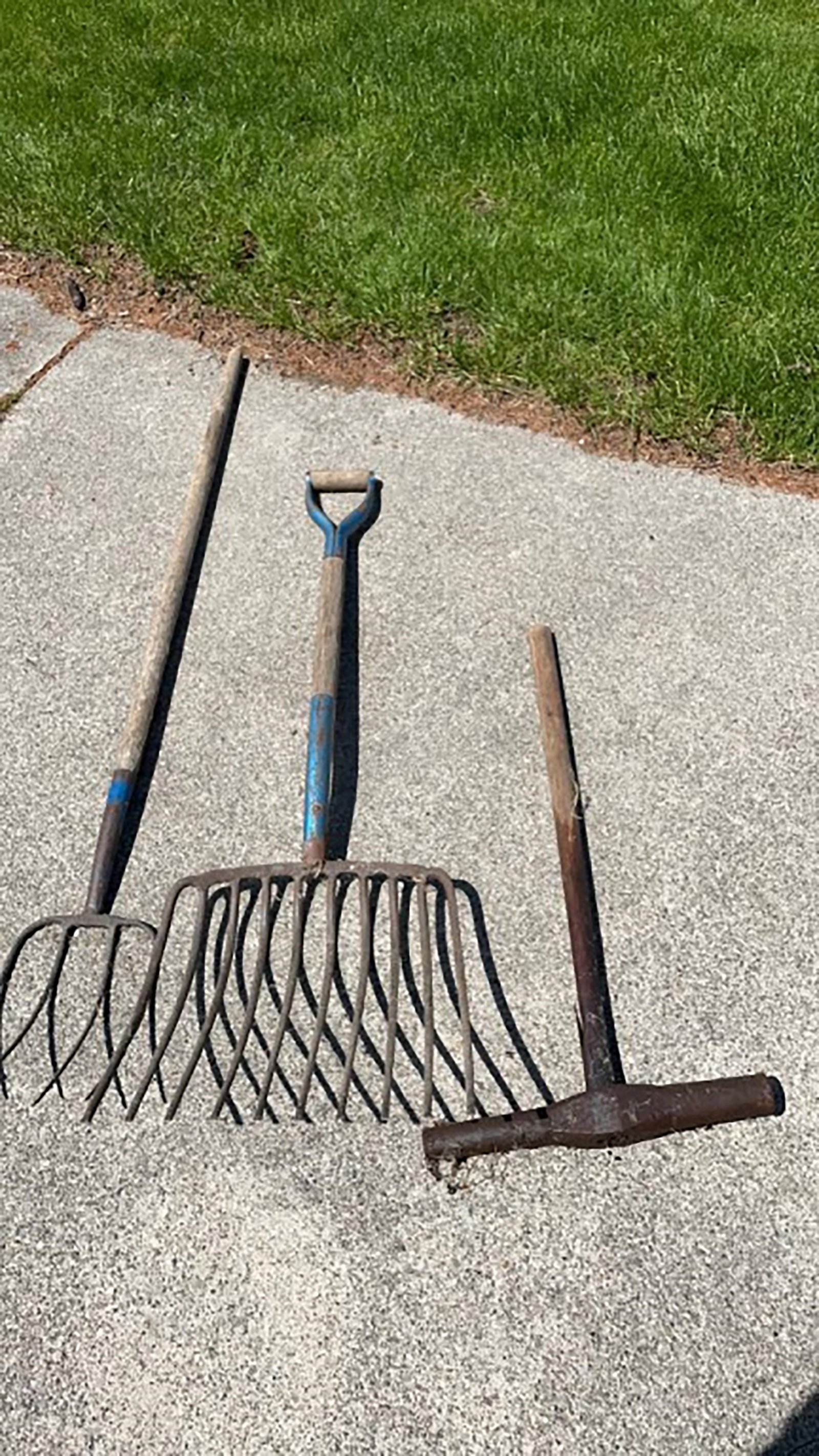 Property photo 376 - TIMED ONLINE ONLY PERSONAL PROPERTY AUCTION IN ALLEN COUNTY, INDIANA