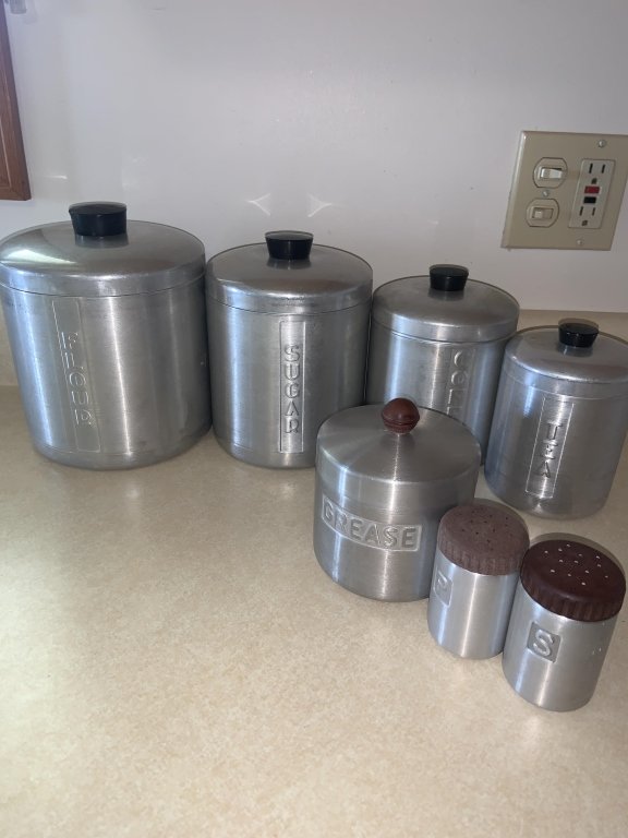 Property photo 122 - TIMED ONLINE ONLY PERSONAL PROPERTY AUCTION IN ALLEN COUNTY, INDIANA