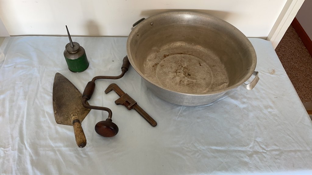 Property photo 186 - TIMED ONLINE ONLY PERSONAL PROPERTY AUCTION IN ALLEN COUNTY, INDIANA