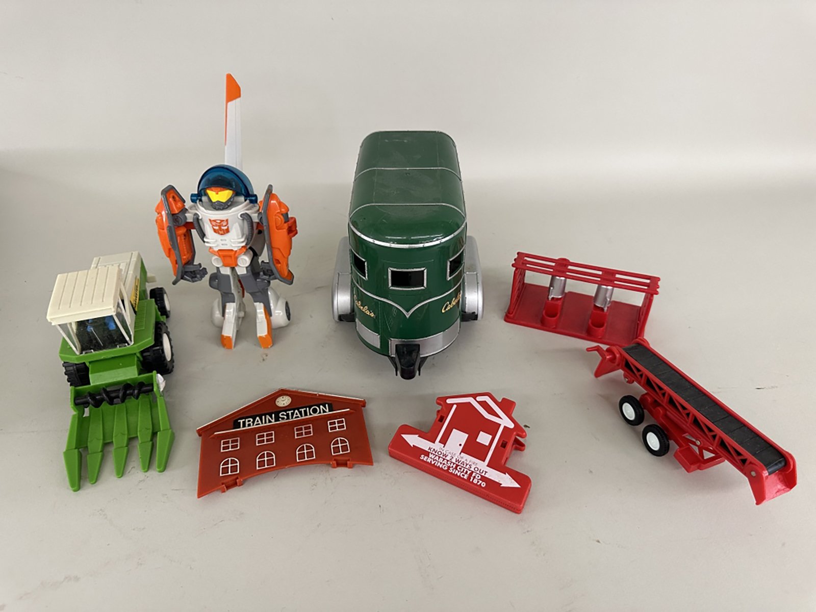 Property photo 360 - TIMED ONLINE ONLY PERSONAL PROPERTY CONSIGNMENT AUCTION IN ALLEN COUNTY, INDIANA
