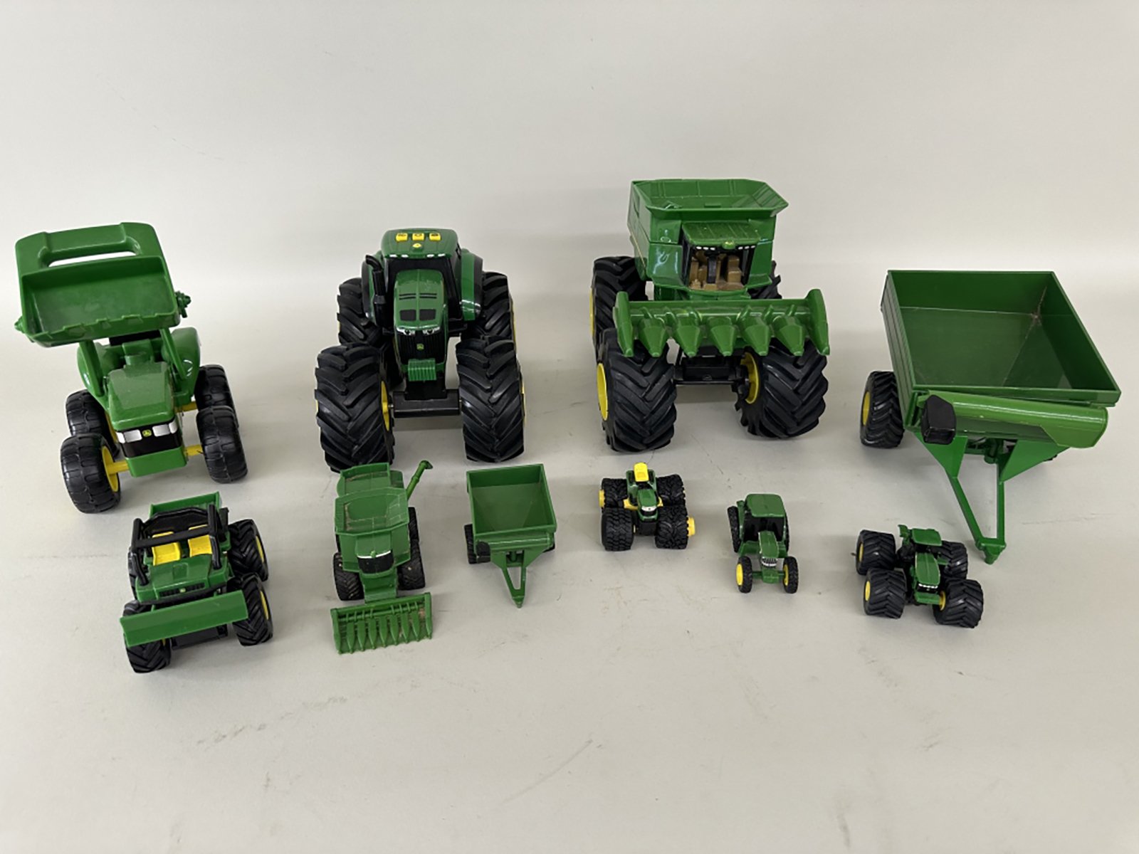 Property photo 361 - TIMED ONLINE ONLY PERSONAL PROPERTY CONSIGNMENT AUCTION IN ALLEN COUNTY, INDIANA