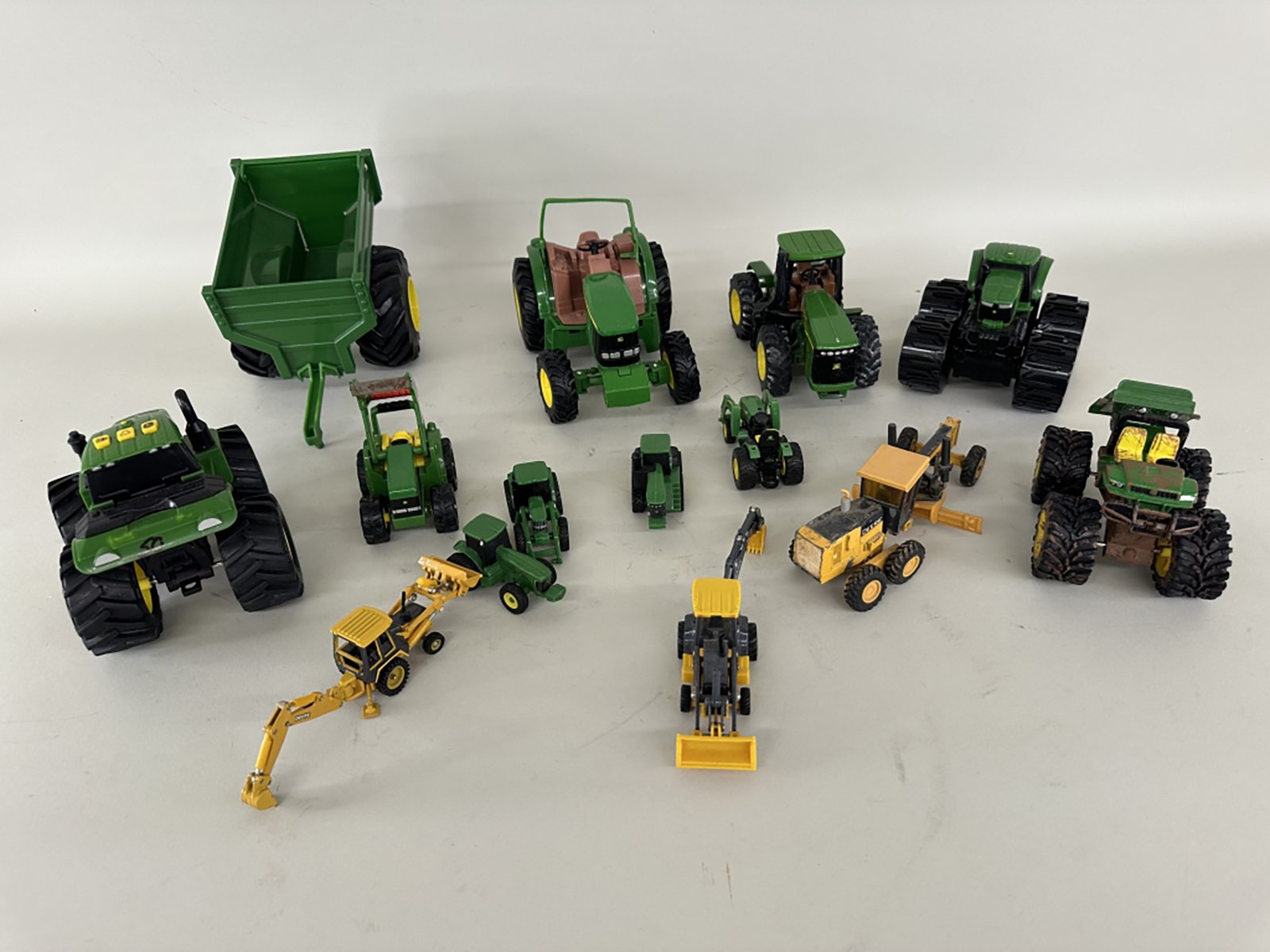 Property photo 363 - TIMED ONLINE ONLY PERSONAL PROPERTY CONSIGNMENT AUCTION IN ALLEN COUNTY, INDIANA