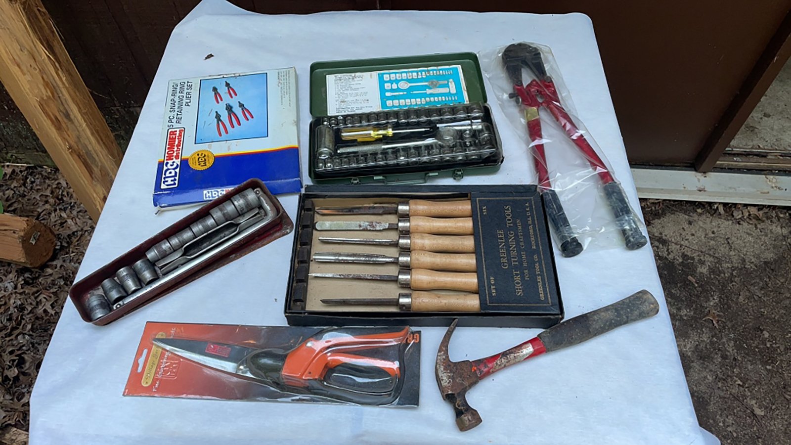 Property photo 261 - TIMED ONLINE ONLY PERSONAL PROPERTY AUCTION IN ALLEN COUNTY, INDIANA