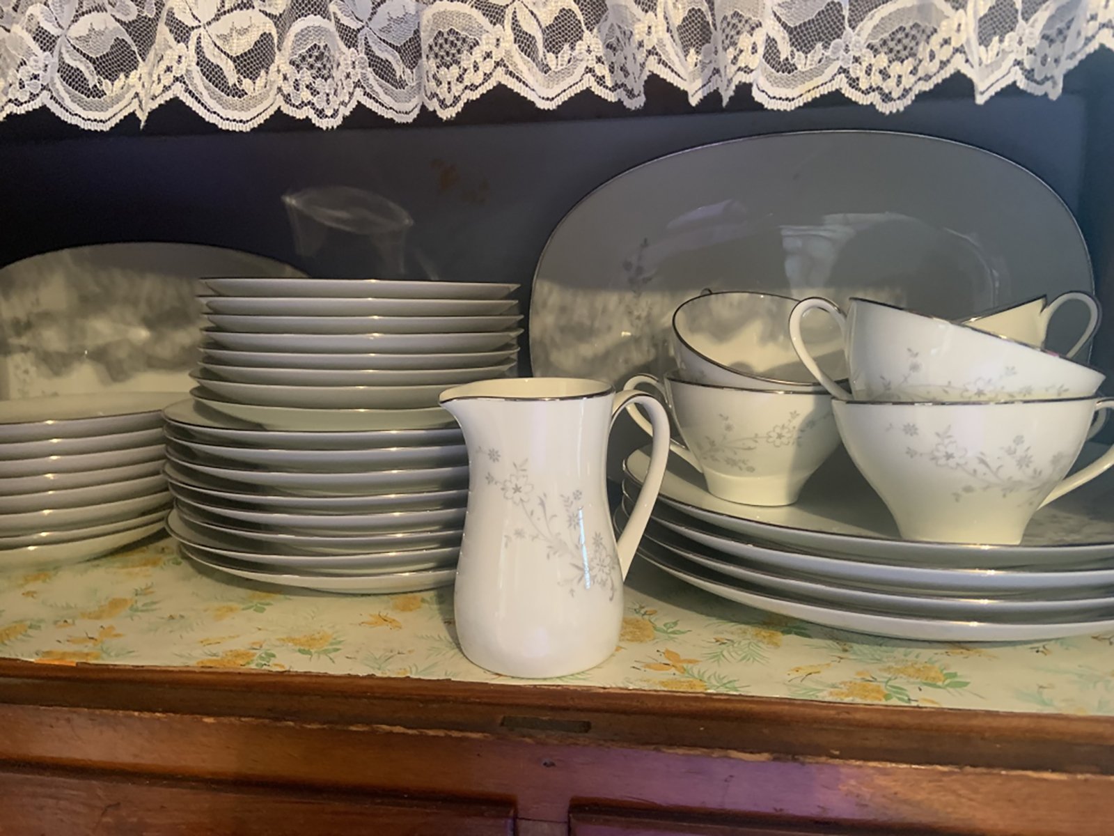 Property photo 130 - TIMED ONLINE ONLY PERSONAL PROPERTY AUCTION IN ALLEN COUNTY, INDIANA