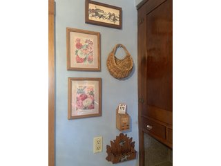 Property photo 134 - TIMED ONLINE ONLY PERSONAL PROPERTY AUCTION IN ALLEN COUNTY, INDIANA