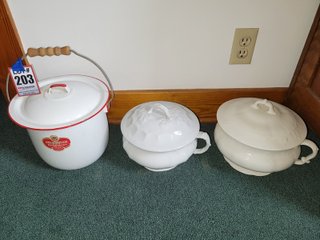 Property photo 158 - TIMED ONLINE ONLY PERSONAL PROPERTY AUCTION IN ALLEN COUNTY, INDIANA