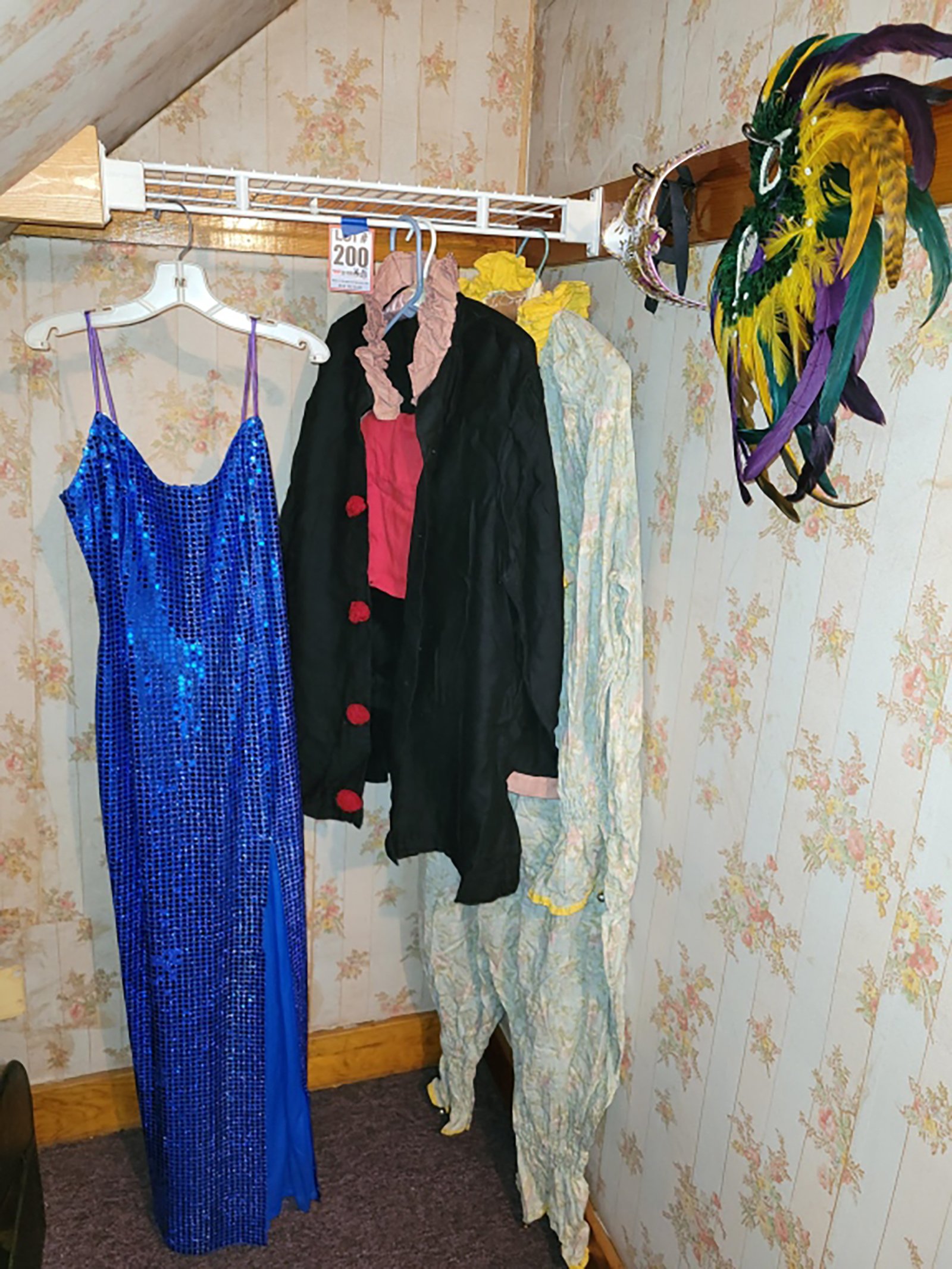 Property photo 236 - TIMED ONLINE ONLY PERSONAL PROPERTY AUCTION IN ALLEN COUNTY, INDIANA