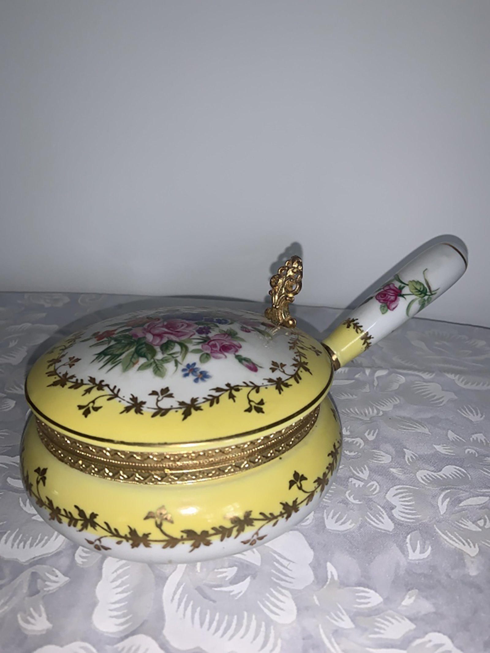 Property photo 199 - TIMED ONLINE ONLY PERSONAL PROPERTY AUCTION IN ALLEN COUNTY, INDIANA