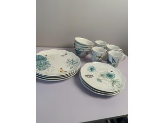 Property photo 158 - TIMED ONLINE ONLY PERSONAL PROPERTY AUCTION IN ALLEN COUNTY, INDIANA