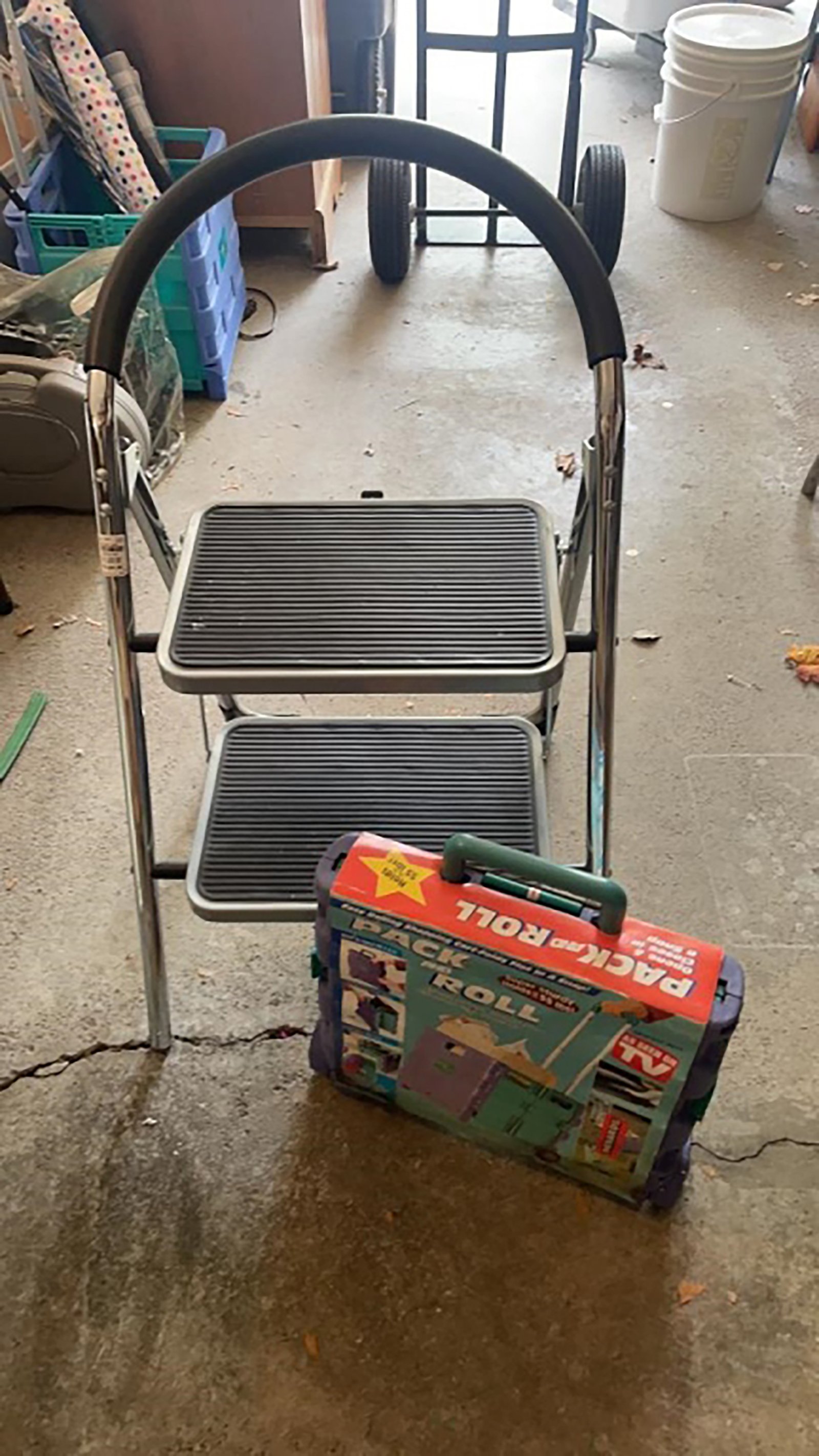 Property photo 301 - TIMED ONLINE ONLY PERSONAL PROPERTY AUCTION IN ALLEN COUNTY, INDIANA