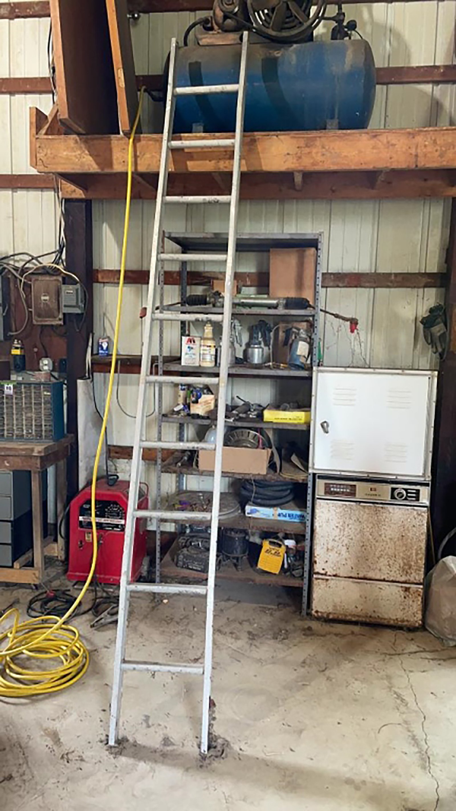 Property photo 19 - TIMED ONLINE ONLY PERSONAL PROPERTY AUCTION IN HILLSDALE COUNTY, MICHIGAN