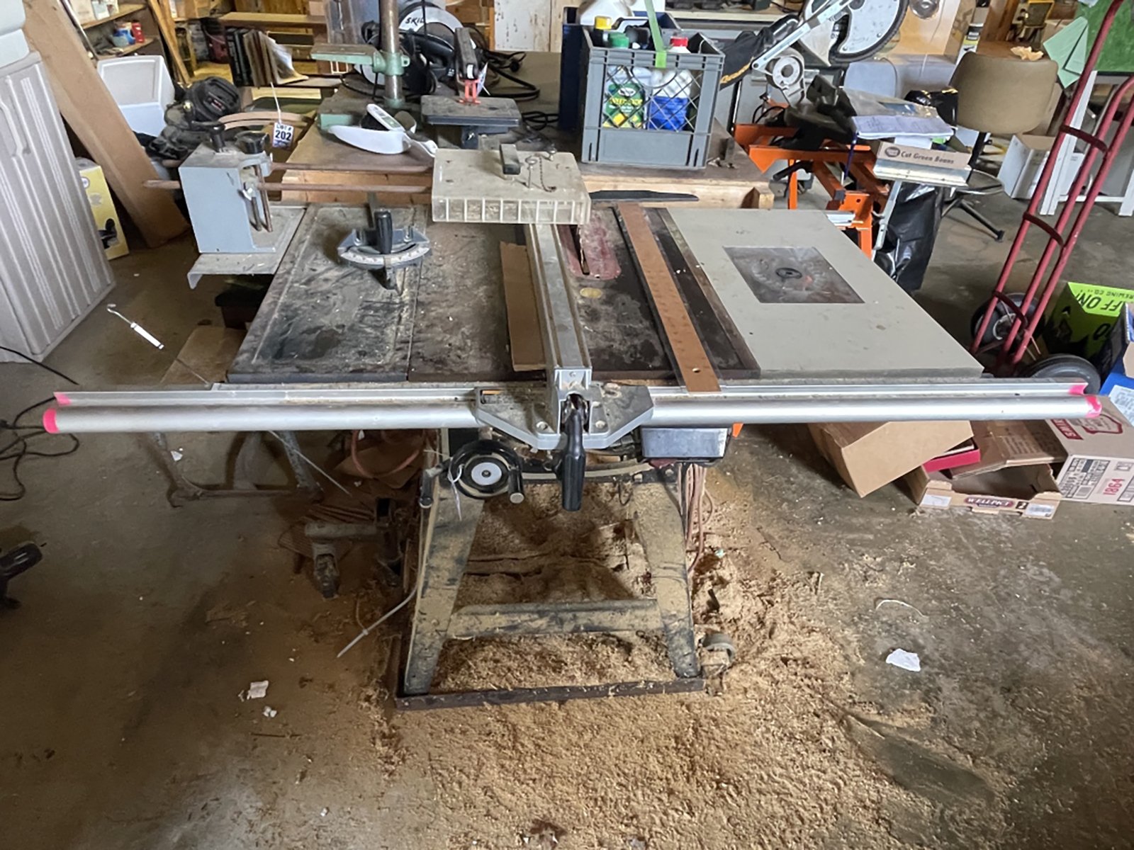 Property photo 186 - TIMED ONLINE ONLY PERSONAL PROPERTY AUCTION IN HILLSDALE COUNTY, MICHIGAN