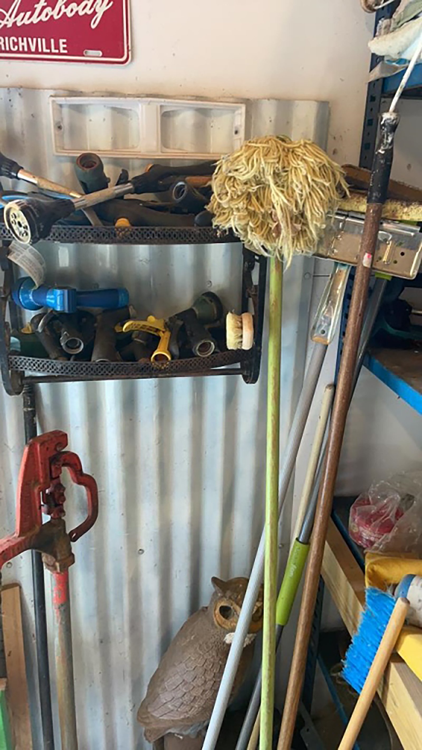 Property photo 203 - TIMED ONLINE ONLY PERSONAL PROPERTY AUCTION IN HILLSDALE COUNTY, MICHIGAN