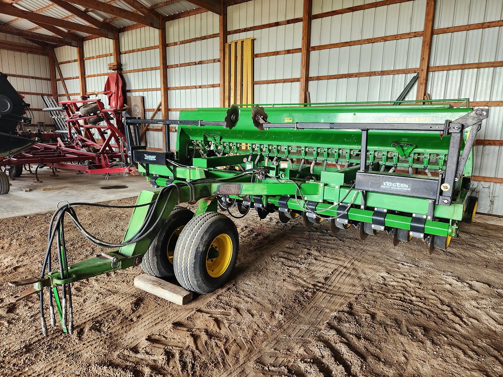 Property photo 5 - RETIREMENT FARM EQUIPMENT AUCTION IN ALLEN COUNTY, INDIANA