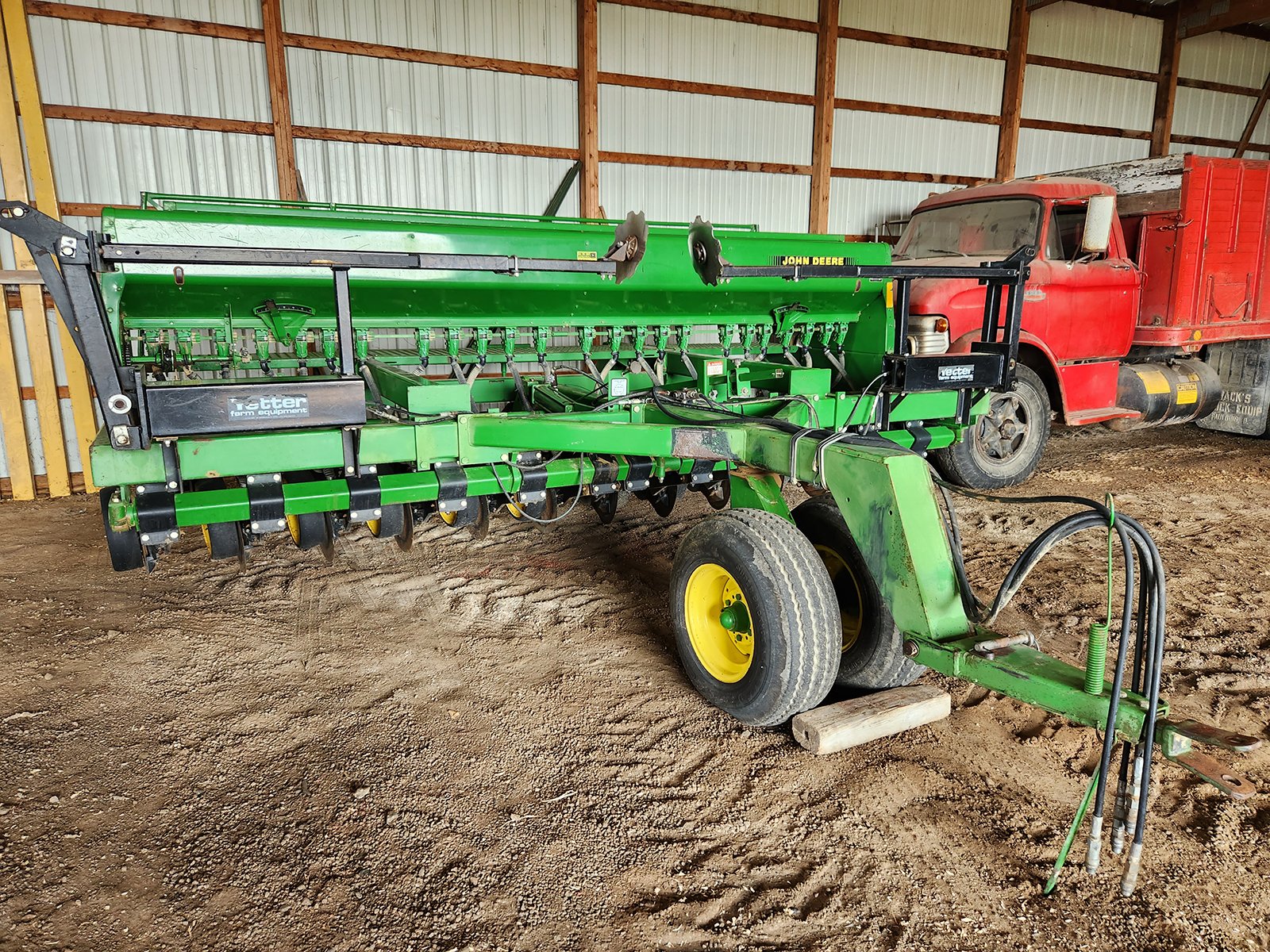Property photo 6 - RETIREMENT FARM EQUIPMENT AUCTION IN ALLEN COUNTY, INDIANA