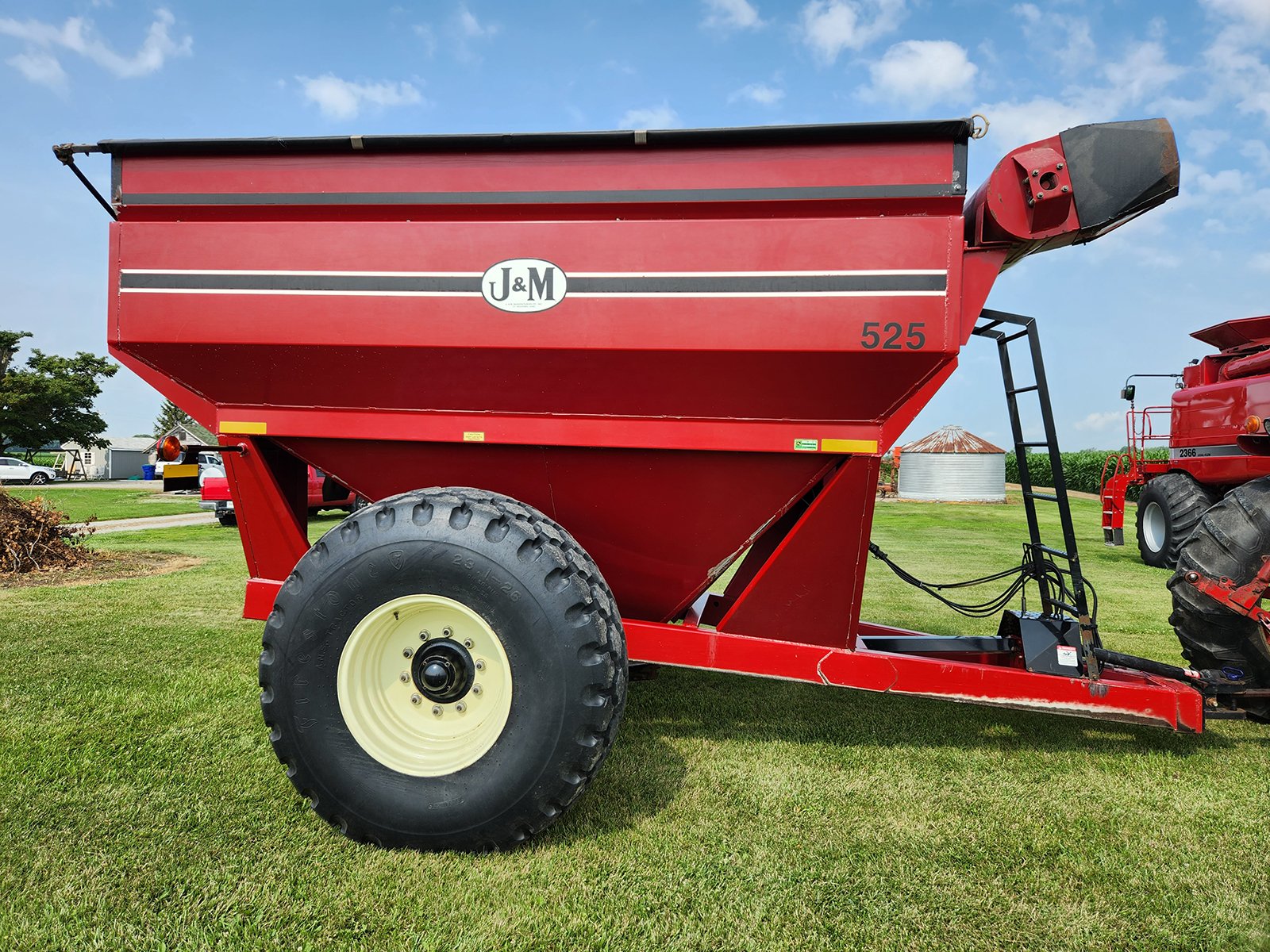 Property photo 8 - RETIREMENT FARM EQUIPMENT AUCTION IN ALLEN COUNTY, INDIANA