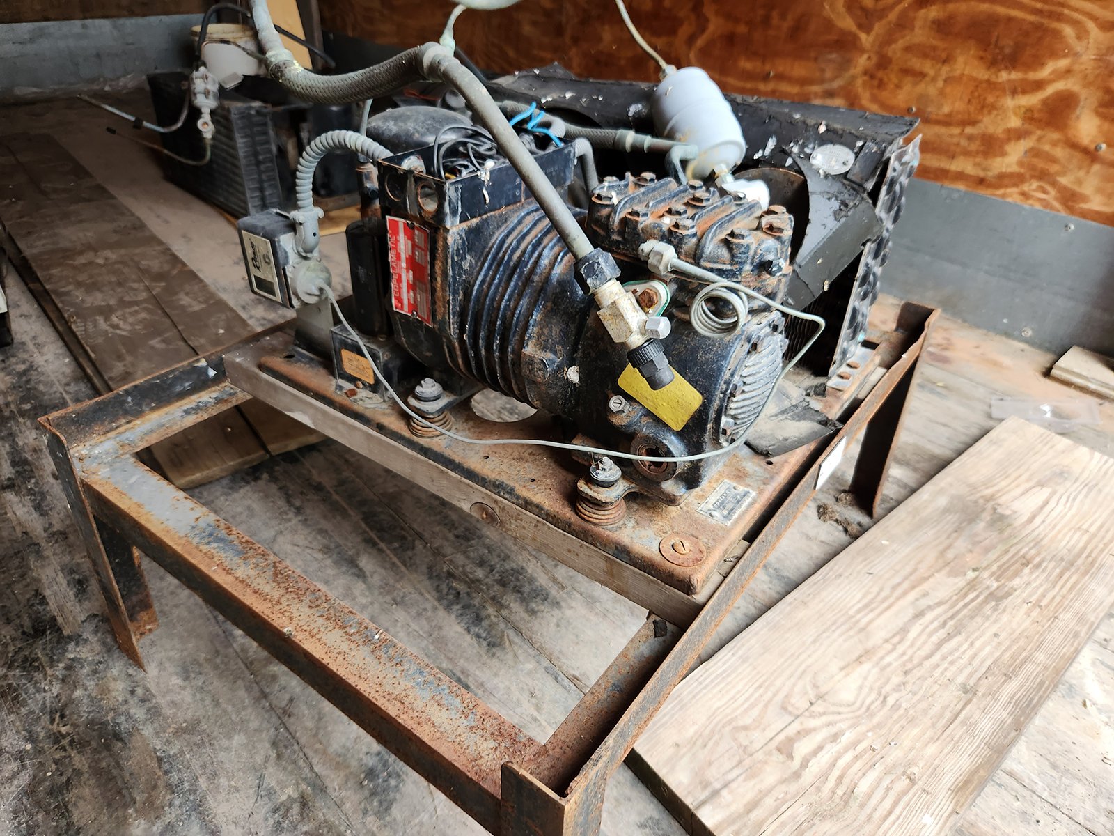 Property photo 4 - TIMED ONLINE OCTOBER CONSIGNMENT FARM EQUIPMENT AUCTION