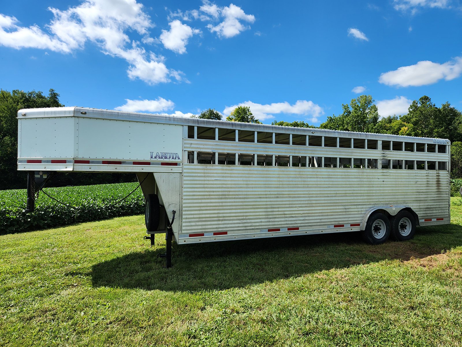 Property photo 2 - VIRTUAL OCTOBER CONSIGNMENT FARM EQUIPMENT AUCTION