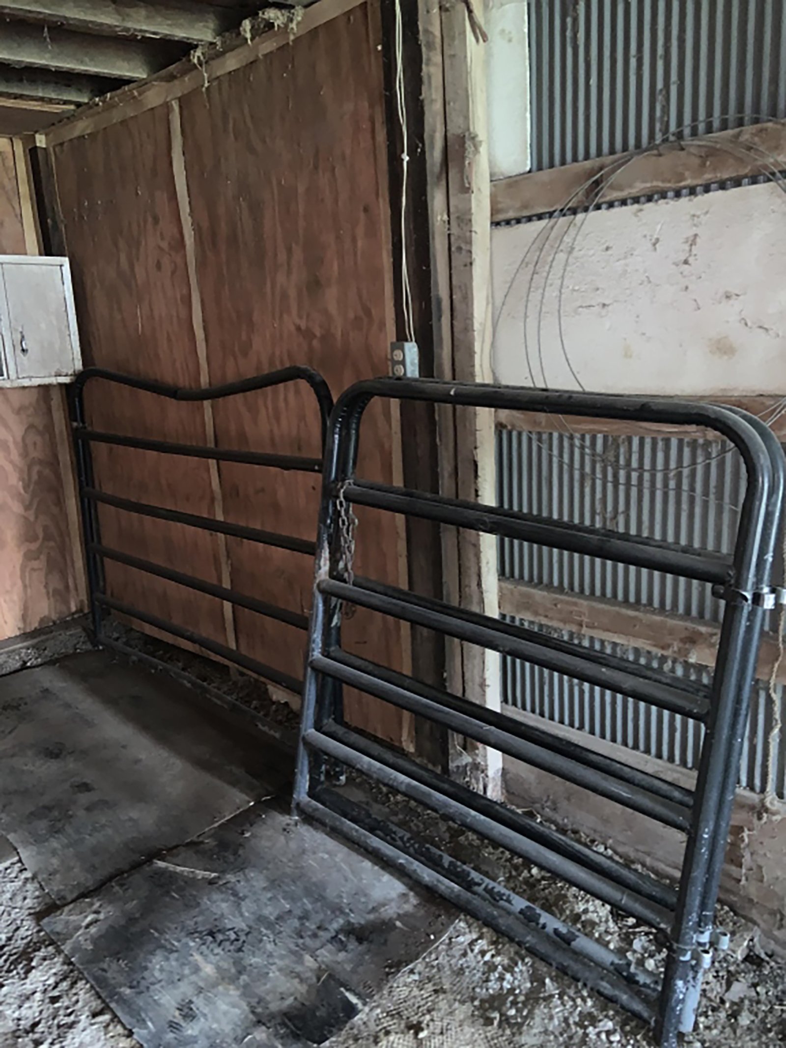Property photo 60 - TIMED ONLINE ONLY PERSONAL PROPERTY AUCTION IN ALLEN COUNTY, INDIANA