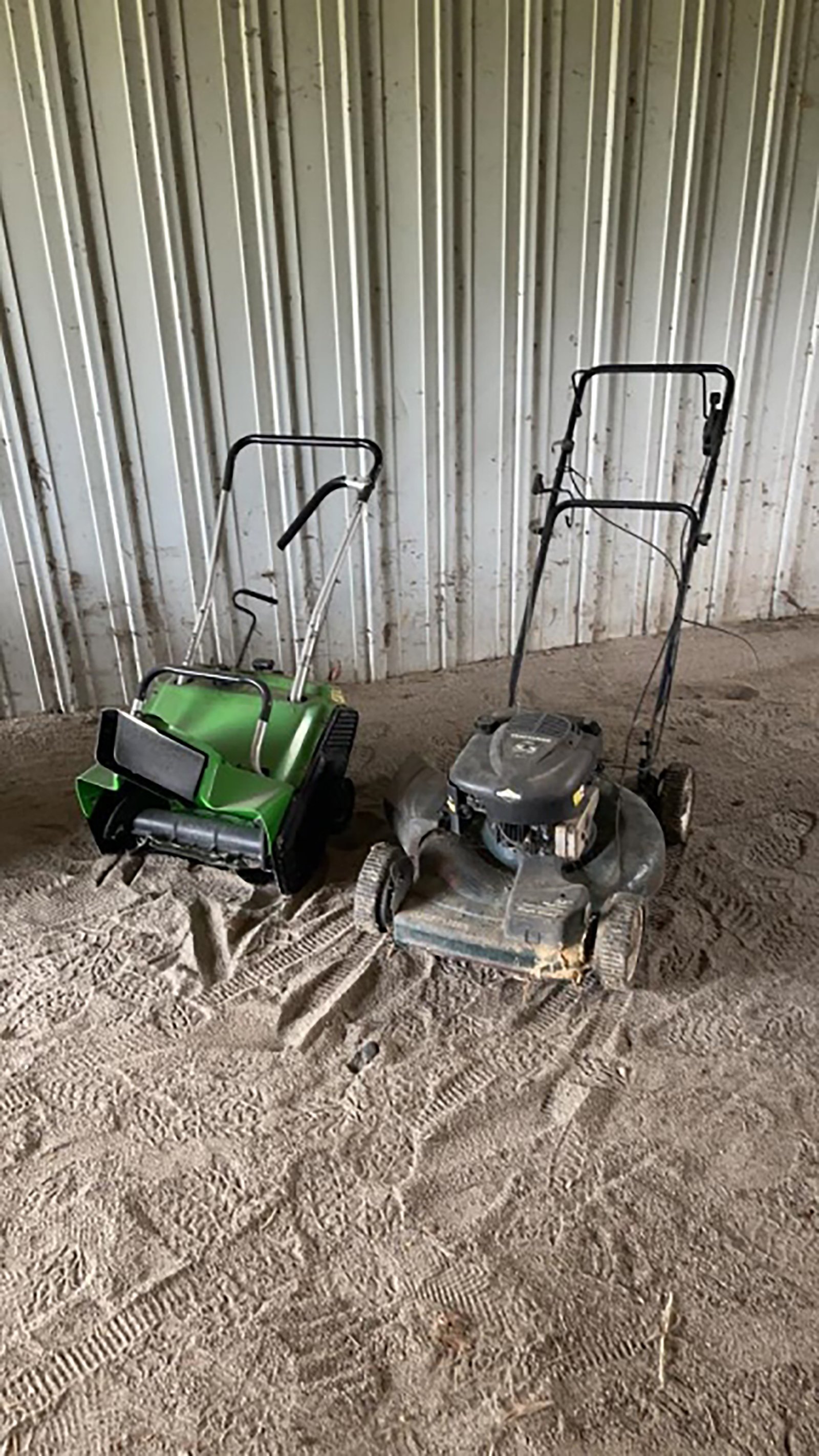 Property photo 68 - TIMED ONLINE ONLY PERSONAL PROPERTY AUCTION IN ALLEN COUNTY, INDIANA