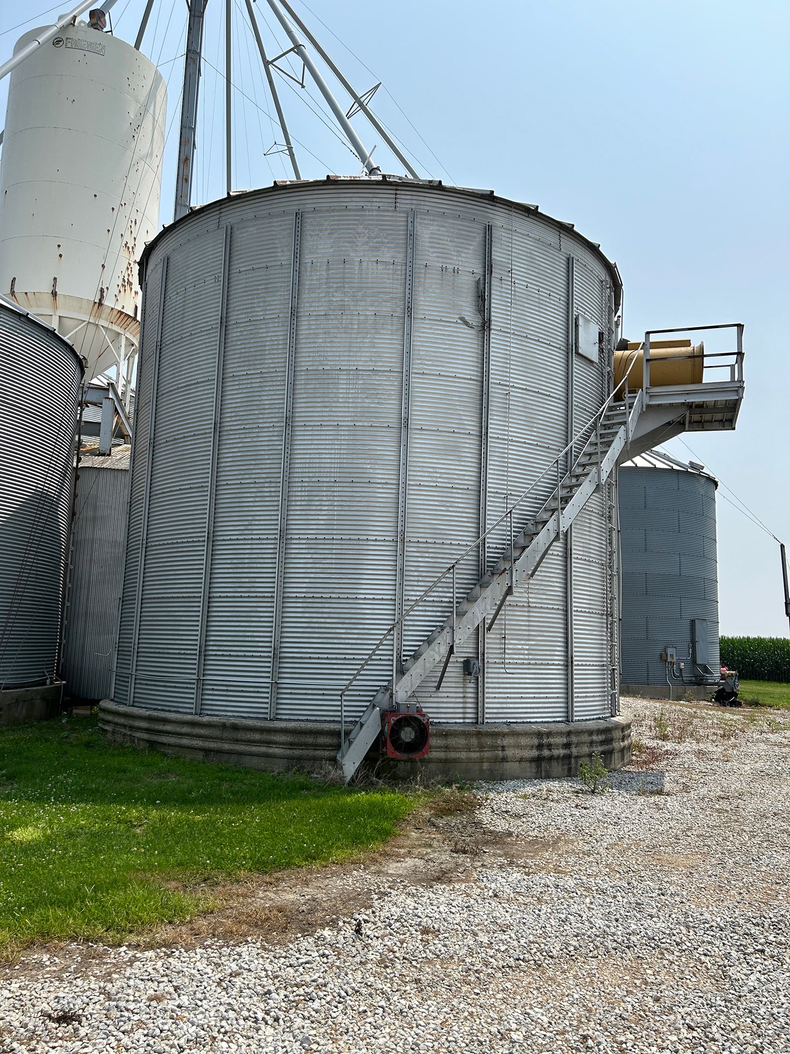 Property photo 2 - SEALED BID AUCTION GRAIN STORAGE IN WHITLEY COUNTY, INDIANA