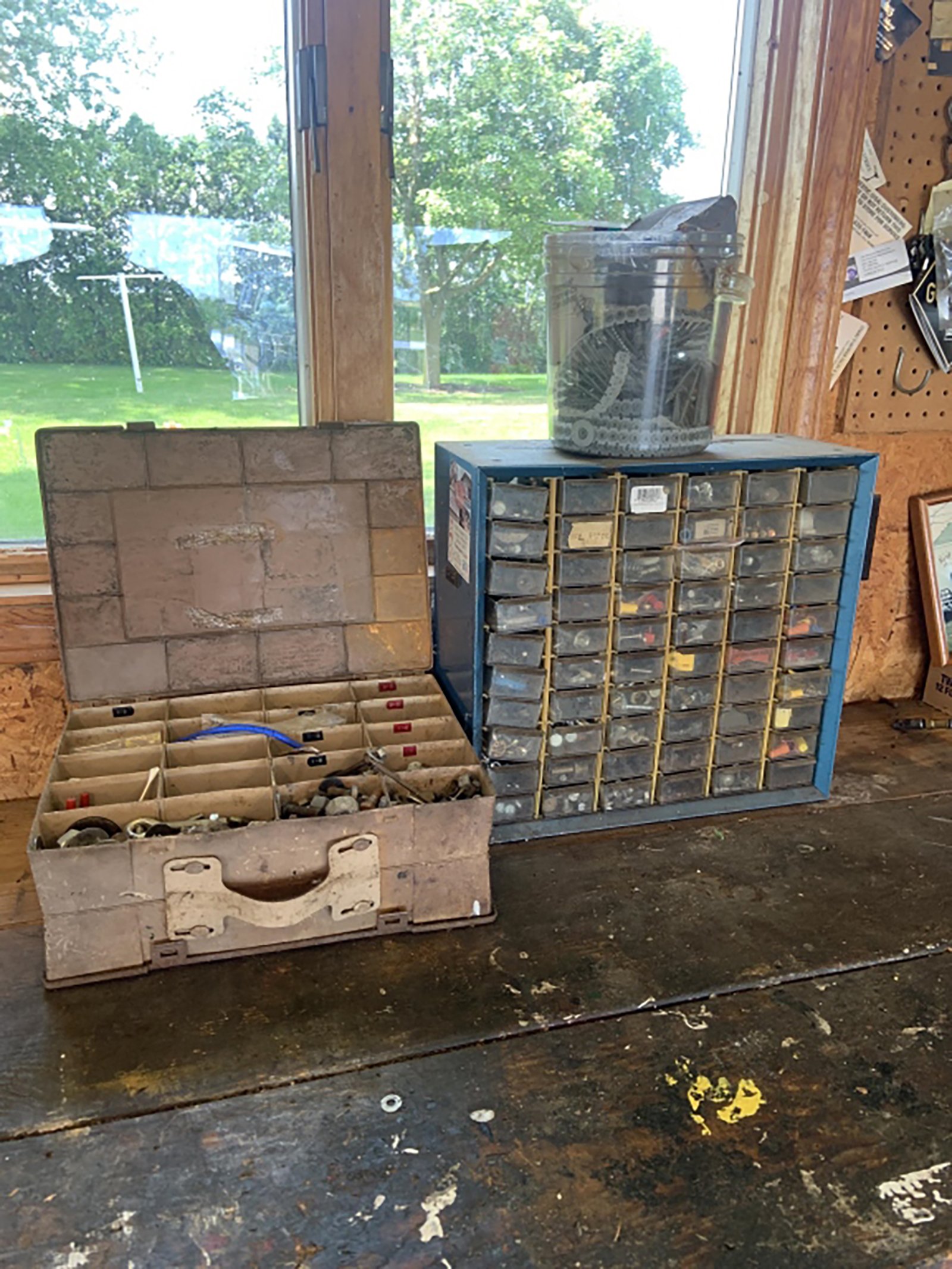 Property photo 110 - TIMED ONLINE ONLY PERSONAL PROPERTY AUCTION IN ALLEN COUNTY, INDIANA