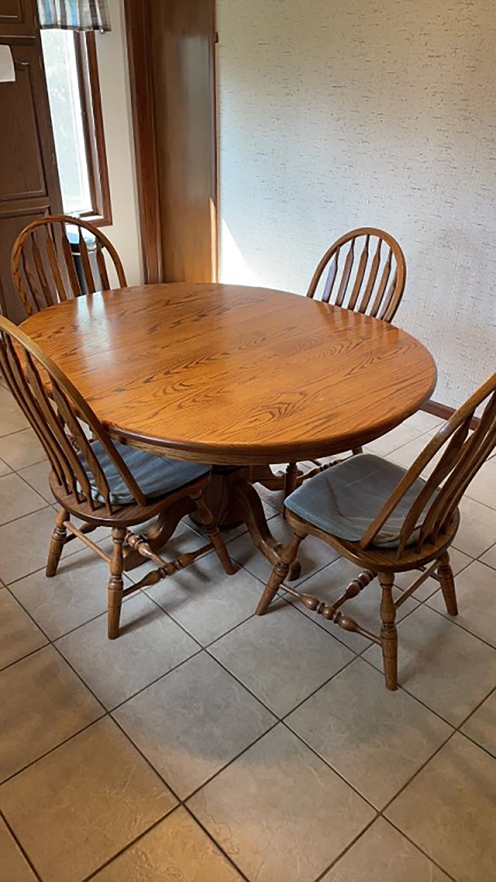 Property photo 232 - TIMED ONLINE ONLY PERSONAL PROPERTY AUCTION IN ALLEN COUNTY, INDIANA